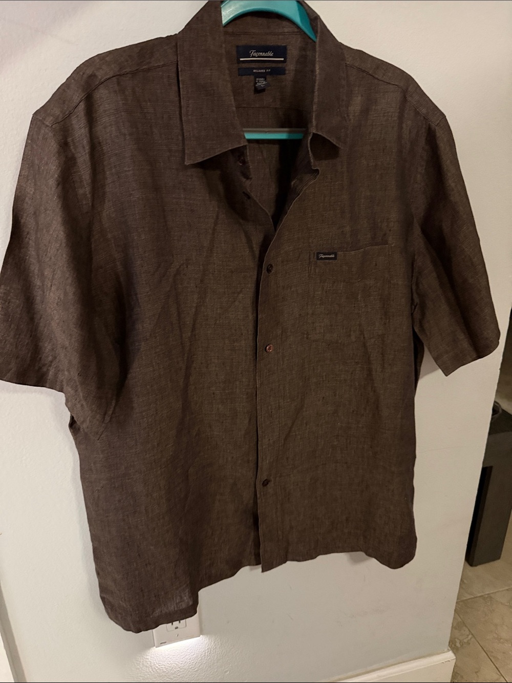 Facconable Brown Linen Resort Button-Up Shirt